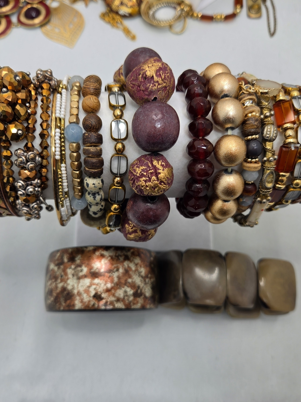 HUGE 34-Pc Vintage Jewelry Lot LUCKY, CHICOS, CLOISONNÉ Estate Necklace Bracelet - Picture 6 of 15